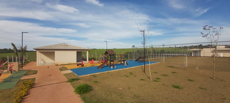 CASA DE 2 DORMITÓRIOS EM CONDOMÍNIO FECHADO EM BOITUVA Estrada Municipal Roque Antunes Fragozo Boituva - 