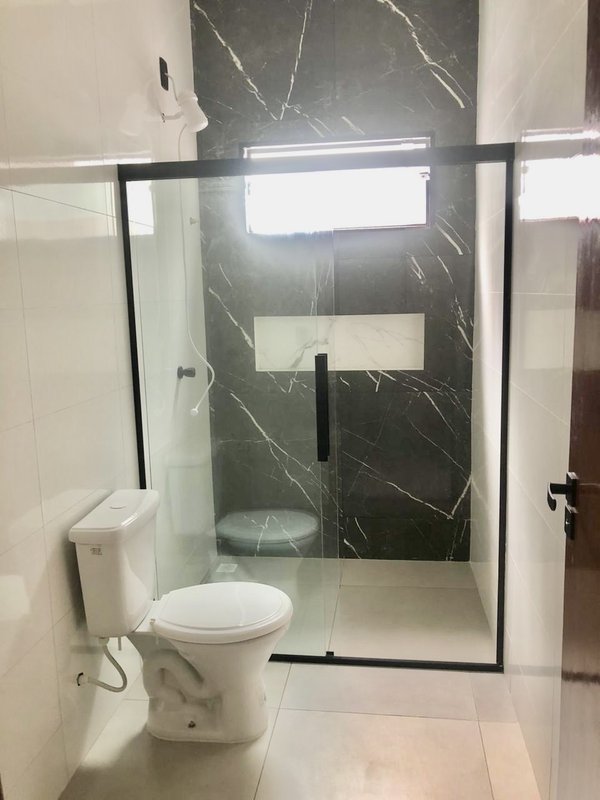 CASA COM 1 SUÍTE MAIS 2 DORMITÓRIOS NO LAGEADO BAIXO - Guabiruba - 