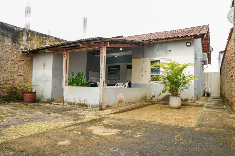 Casa Semi Mobiliada à Venda no Condomínio Vila dos Lírios – Novo Horizonte - Porto Velho Rua Principal Porto Velho - 