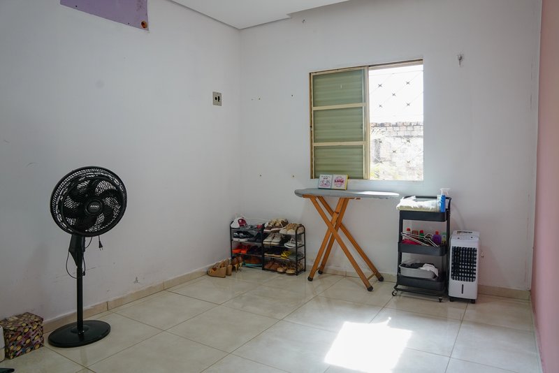 Casa Semi Mobiliada à Venda no Condomínio Vila dos Lírios – Novo Horizonte - Porto Velho Rua Principal Porto Velho - 