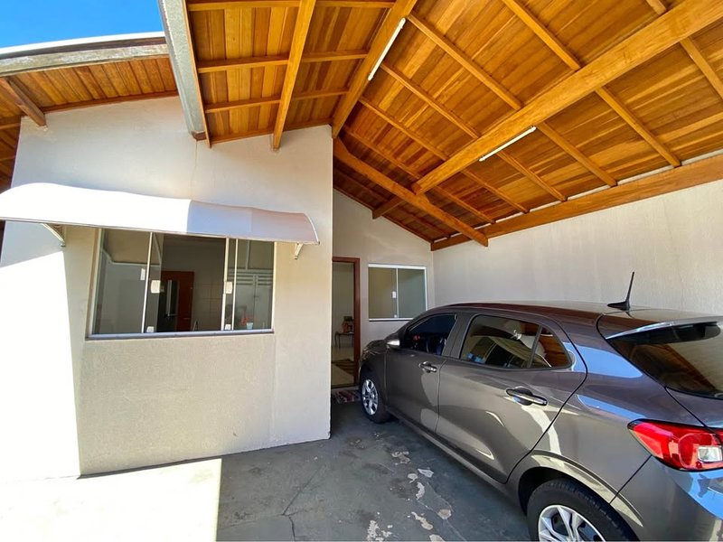 Casa 3 dormitórios sendo um suíte -Bairro São Lourenço-Limeira SP - Limeira - 