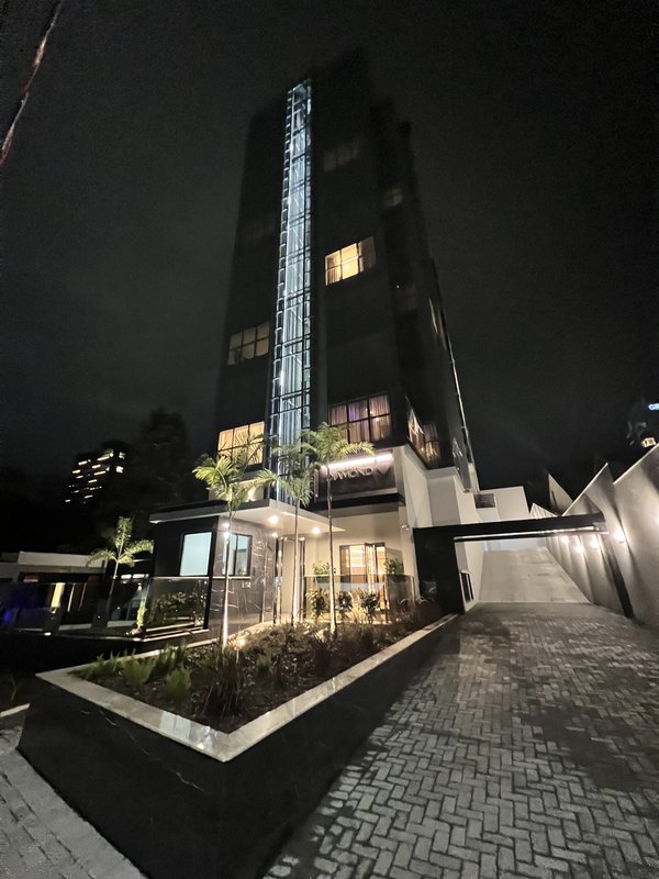 Apartamento novo à venda em Timbó, 3 suítes, 2 vagas de garagem, bairro das Capitais!  Timbó - 