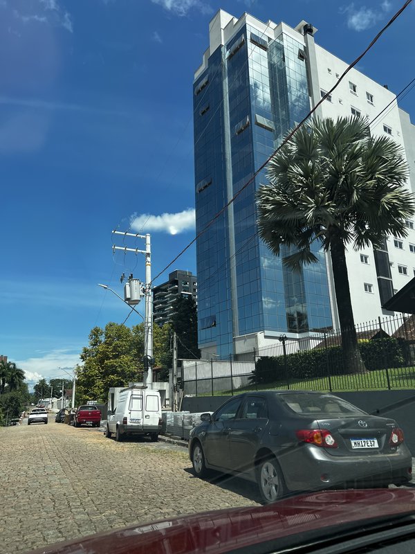Apartamento novo à venda em Timbó, 3 suítes, 2 vagas de garagem, bairro das Capitais! - Timbó - 