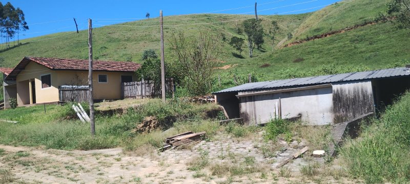 SITIO COM 24 HECTARES EM SÃO JOSÉ DOS CAMPOS, SP - São José dos Campos - 
