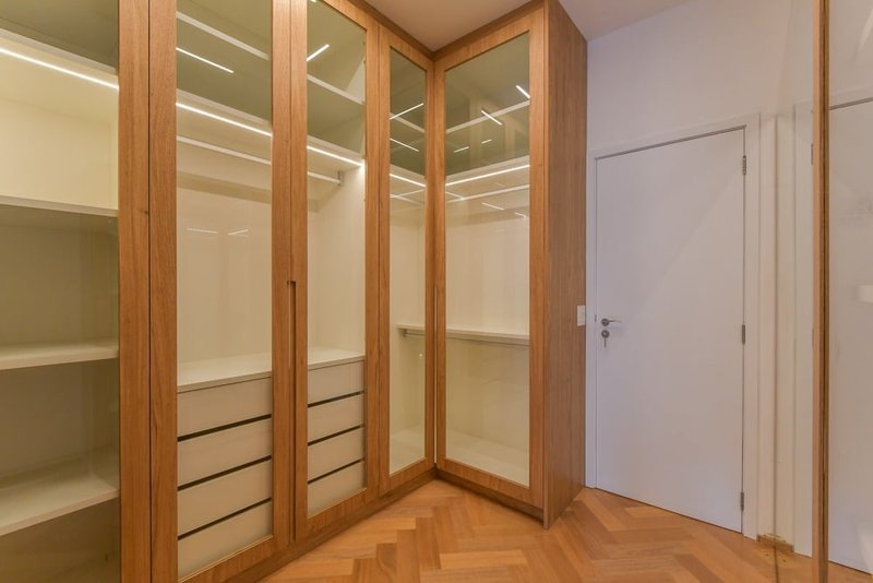 Apartamento a venda - Chácara Santo Antônio - 3 suítes 196m² Antônio de Oliveira São Paulo - 