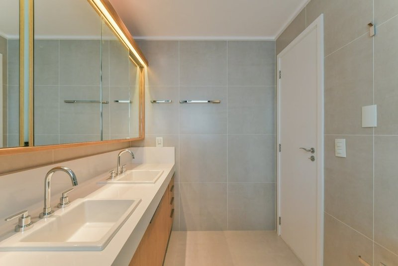 Apartamento a venda - Chácara Santo Antônio - 3 suítes 196m² Antônio de Oliveira São Paulo - 