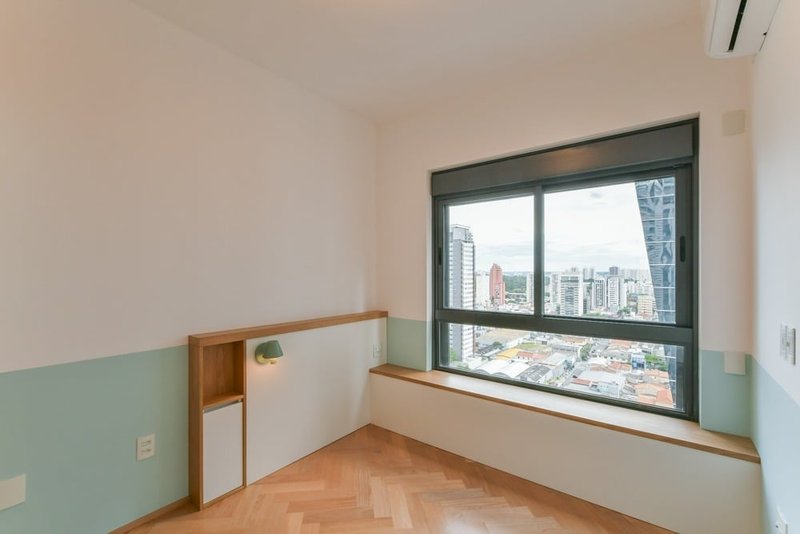 Apartamento a venda - Chácara Santo Antônio - 3 suítes 196m² Antônio de Oliveira São Paulo - 