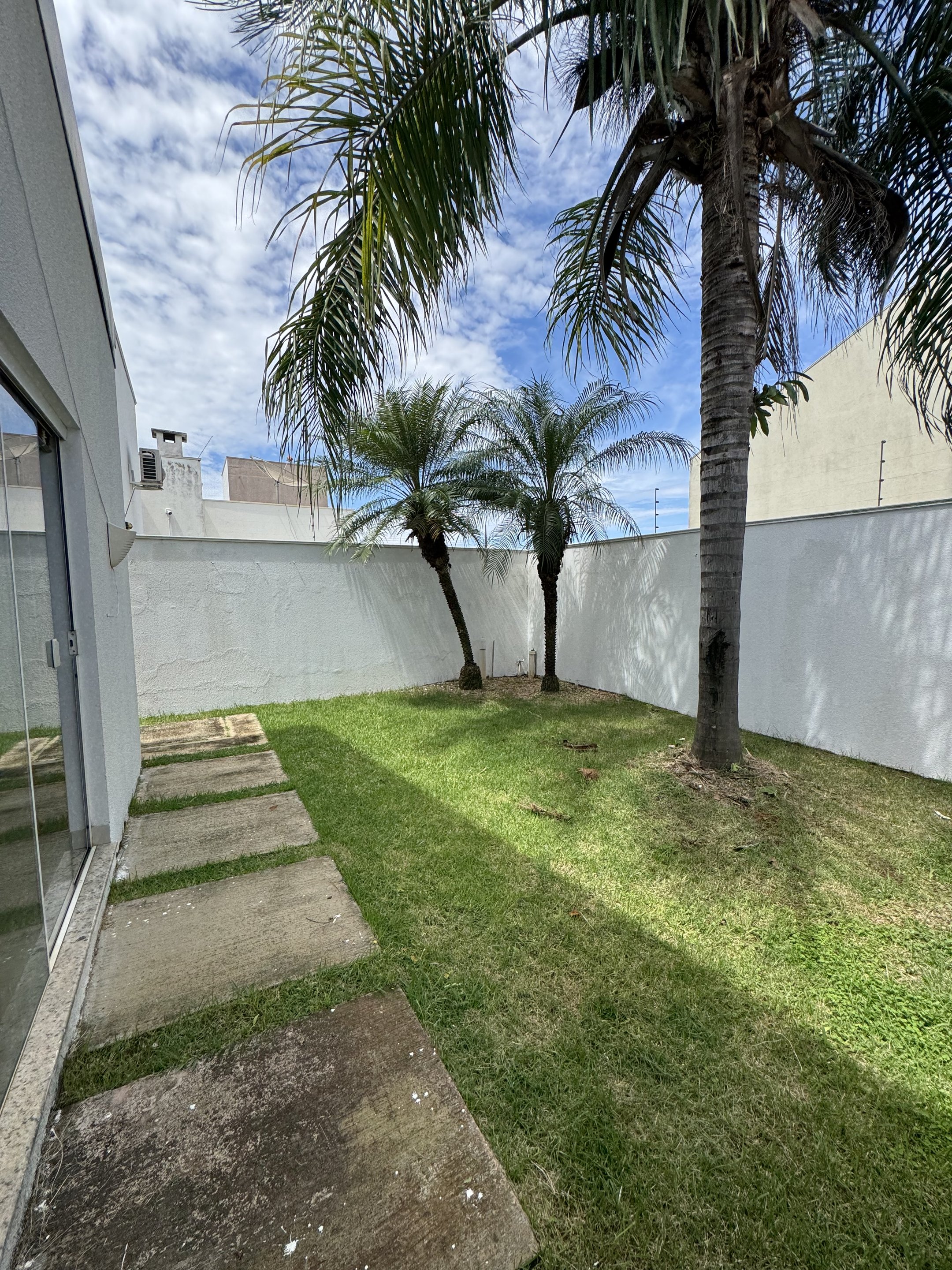 Casa à venda com 3 quartos, 135m² - Foto 14