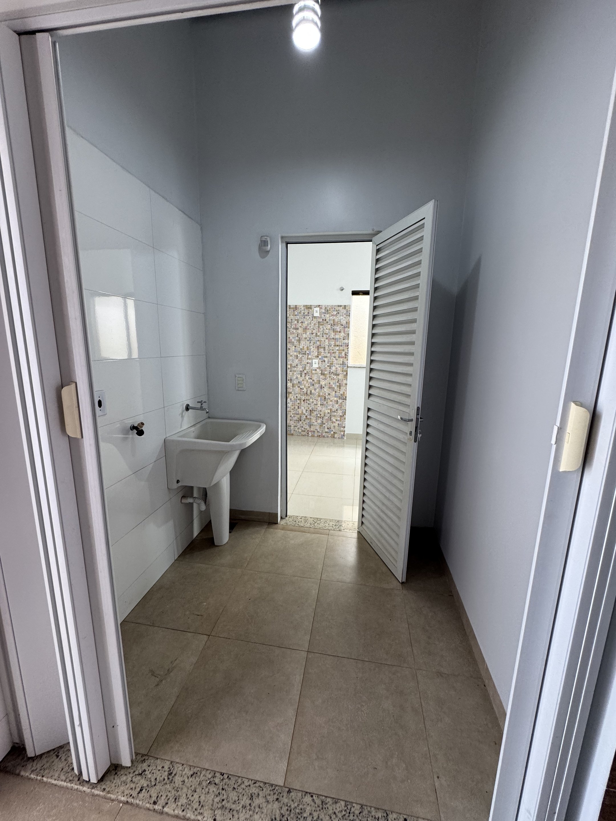 Casa à venda com 3 quartos, 135m² - Foto 12
