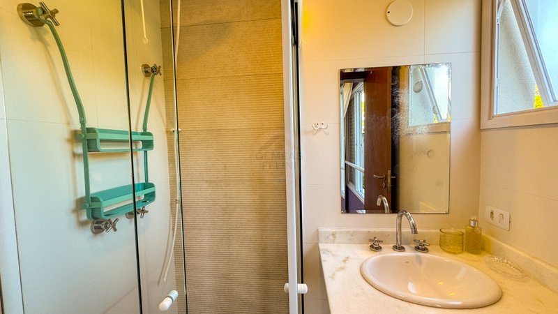 Casa em Condomínio na Praia de Juquehy - LOCAÇÃO DIÁRIA - São Sebastião - 