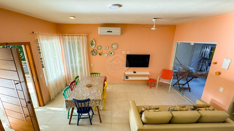 Casa em Condomínio na Praia de Juquehy - LOCAÇÃO DIÁRIA - São Sebastião - 