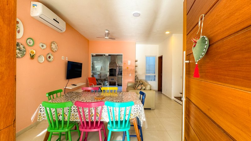Casa em Condomínio na Praia de Juquehy - LOCAÇÃO DIÁRIA - São Sebastião - 