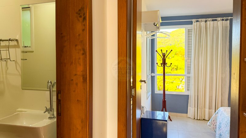 Casa em Condomínio na Praia de Juquehy - LOCAÇÃO DIÁRIA - São Sebastião - 