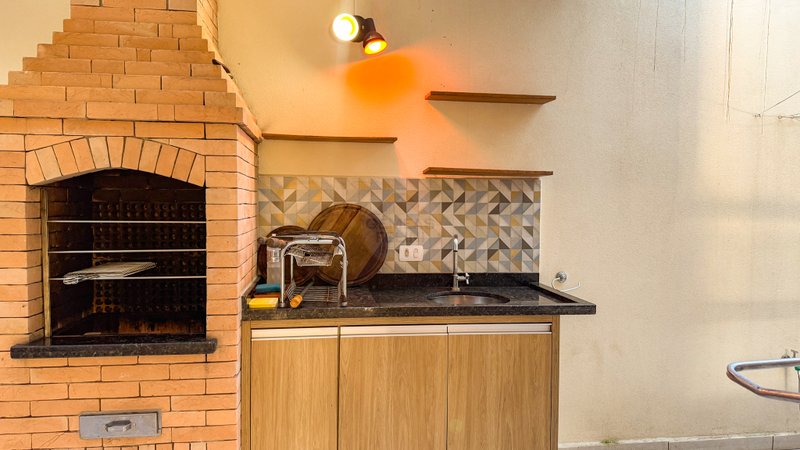 Casa em Condomínio na Praia de Juquehy - LOCAÇÃO DIÁRIA - São Sebastião - 