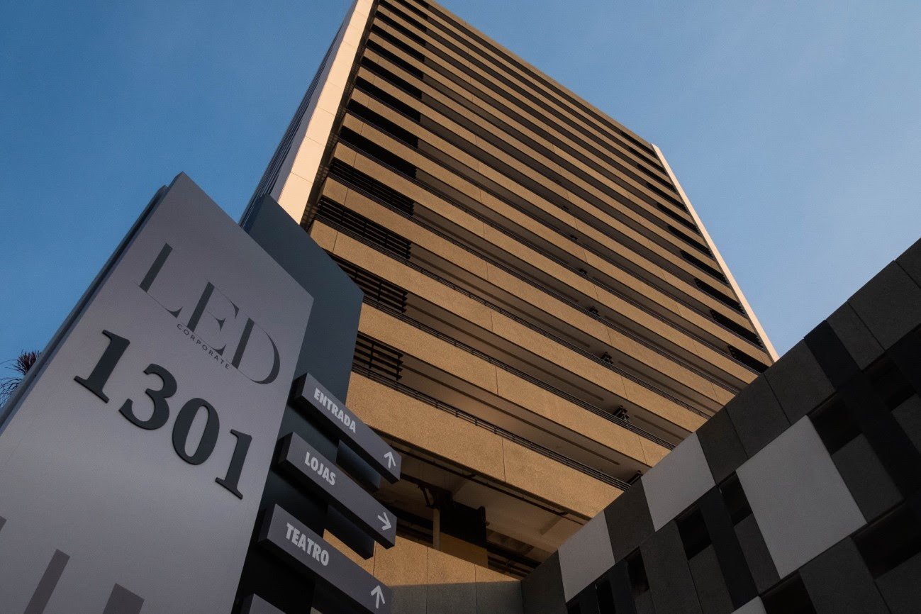 Loja-Salão, 557 m² - Foto 1