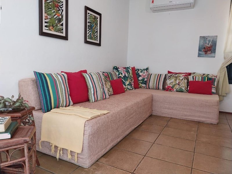 VENDE-SE LINDA CASA CONDOMÍNIO FECHADO - 250M2 - OPORTUNIDADE!! Rua Antonio de Carvalho Ilhabela - 