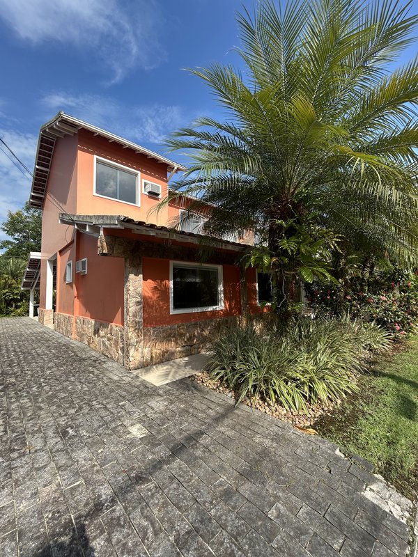 Casa em condomínio em Angra dos Reis - Angra dos Reis - 