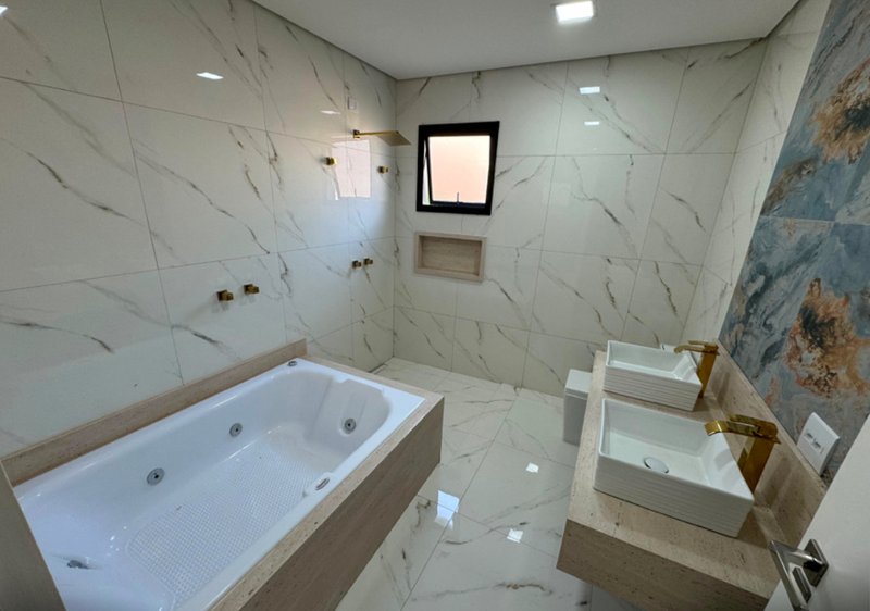 Casa Nova Aldeia da serra - Barueri - 