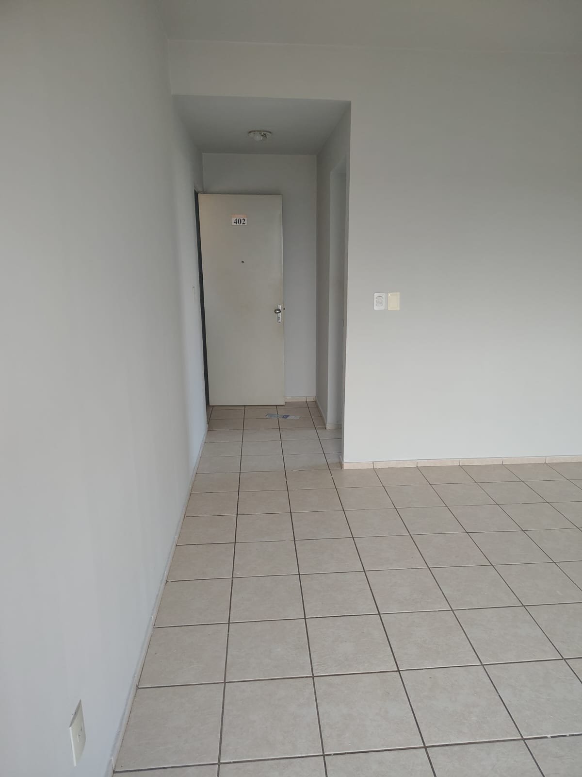 Apartamento à venda com 3 quartos, 72m² - Foto 3