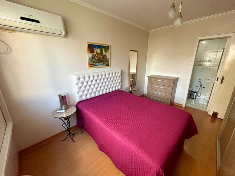 R$ 297.000 - BELO APARTAMENTO - MOBILIADO - 62M2 - 2 DORM - SUÍTE Rua Baronesa do Gravataí Porto Alegre - 