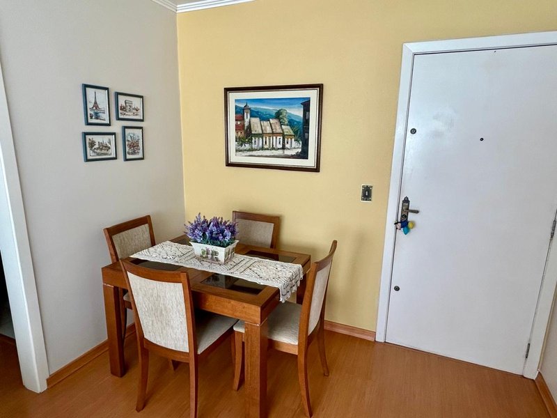 R$ 297.000 - BELO APARTAMENTO - MOBILIADO - 62M2 - 2 DORM - SUÍTE Rua Baronesa do Gravataí Porto Alegre - 