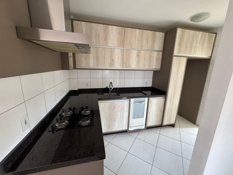 Apto Mobiliado no Bairro das Na&ccedil;&otilde;es  Timbó - 