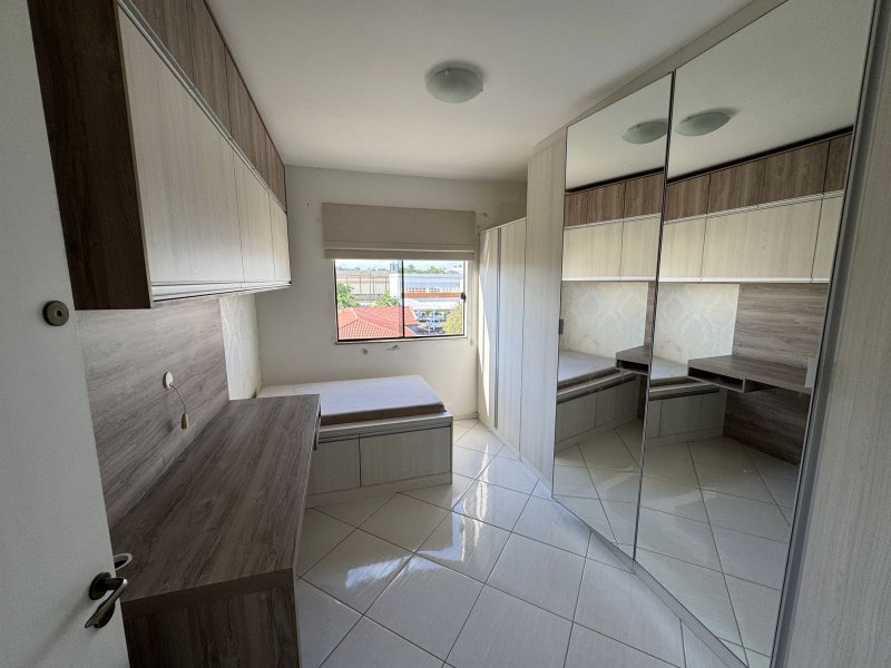 Apto Mobiliado no Bairro das Na&ccedil;&otilde;es  Timbó - 