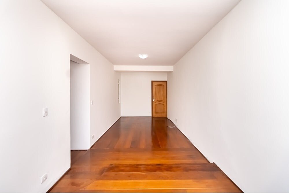 Apartamento à venda com 2 quartos, 70m² - Foto 13