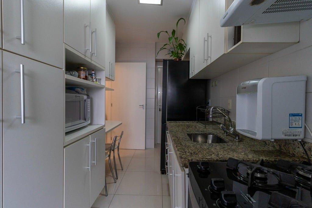 Apartamento à venda com 3 quartos, 94m² - Foto 28