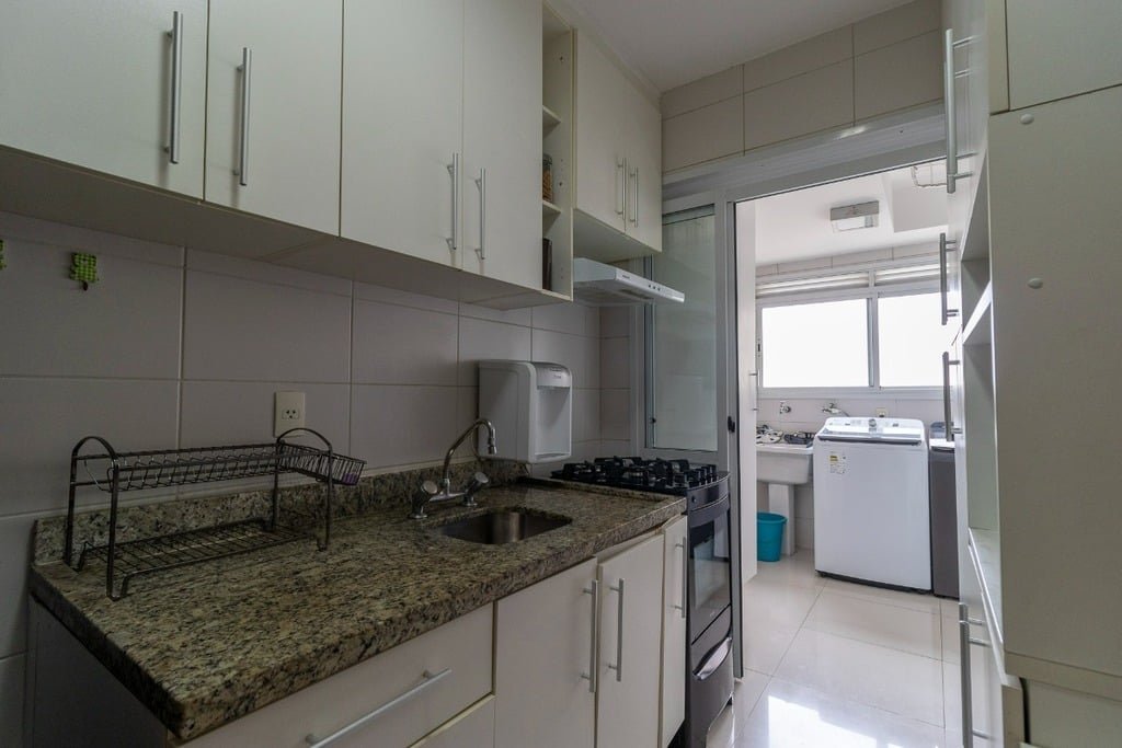 Apartamento à venda com 3 quartos, 94m² - Foto 33