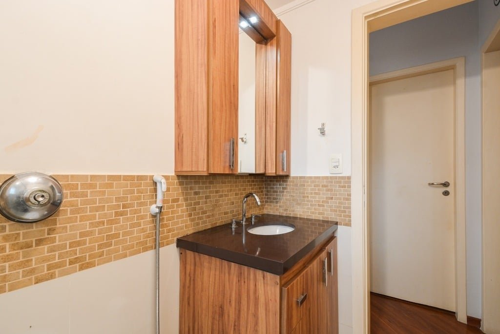 Apartamento à venda com 2 quartos, 55m² - Foto 32