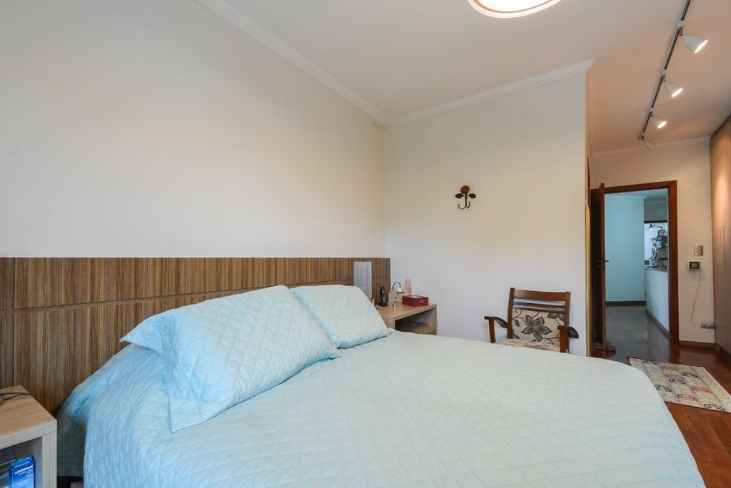 Casa à venda com 3 quartos, 244m² - Foto 50