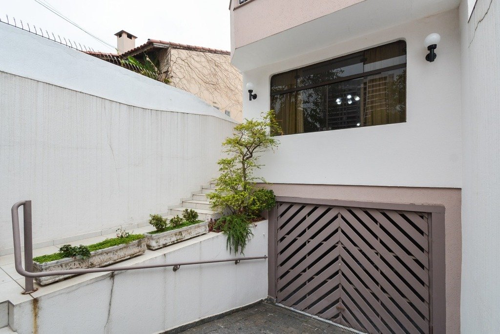 Casa à venda com 3 quartos, 244m² - Foto 15