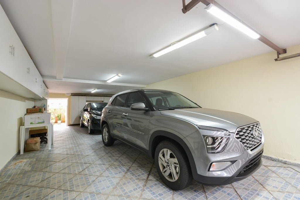 Casa à venda com 3 quartos, 244m² - Foto 25