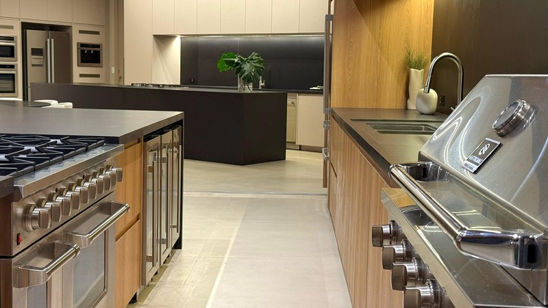 MANSÃO ESPETACULAR NA RIVIERA DE SÃO LOURENÇO – LUXO E SOFISTICAÇÃO E EXCLUSIVIDADE - Bertioga - 