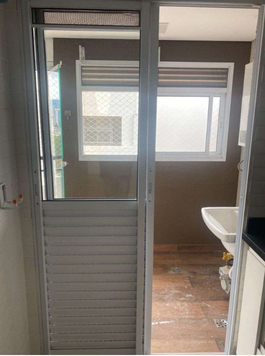 Apartamento à venda e aluguel com 2 quartos, 81m² - Foto 19
