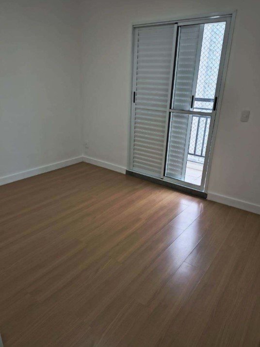 Apartamento em Guarulhos com 82m² 3 dorm 1 suíte 2 vagas Rua Dona Tecla Guarulhos - 