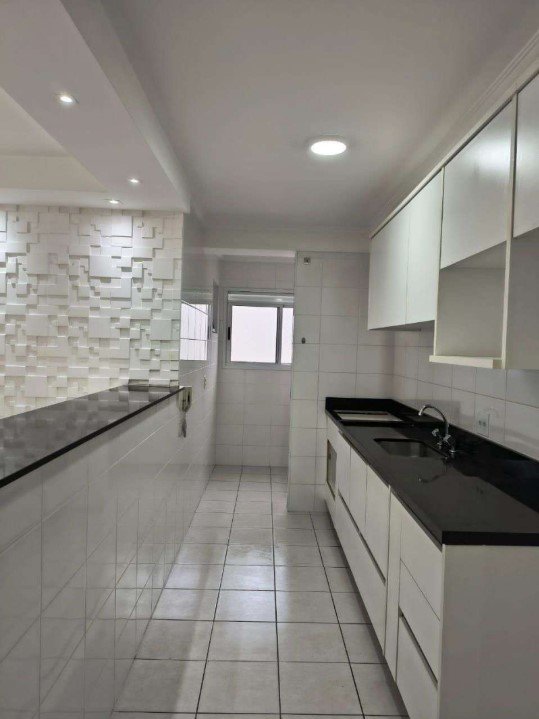Apartamento em Guarulhos com 82m² 3 dorm 1 suíte 2 vagas Rua Dona Tecla Guarulhos - 
