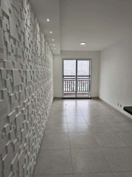 Apartamento em Guarulhos com 82m² 3 dorm 1 suíte 2 vagas Rua Dona Tecla Guarulhos - 