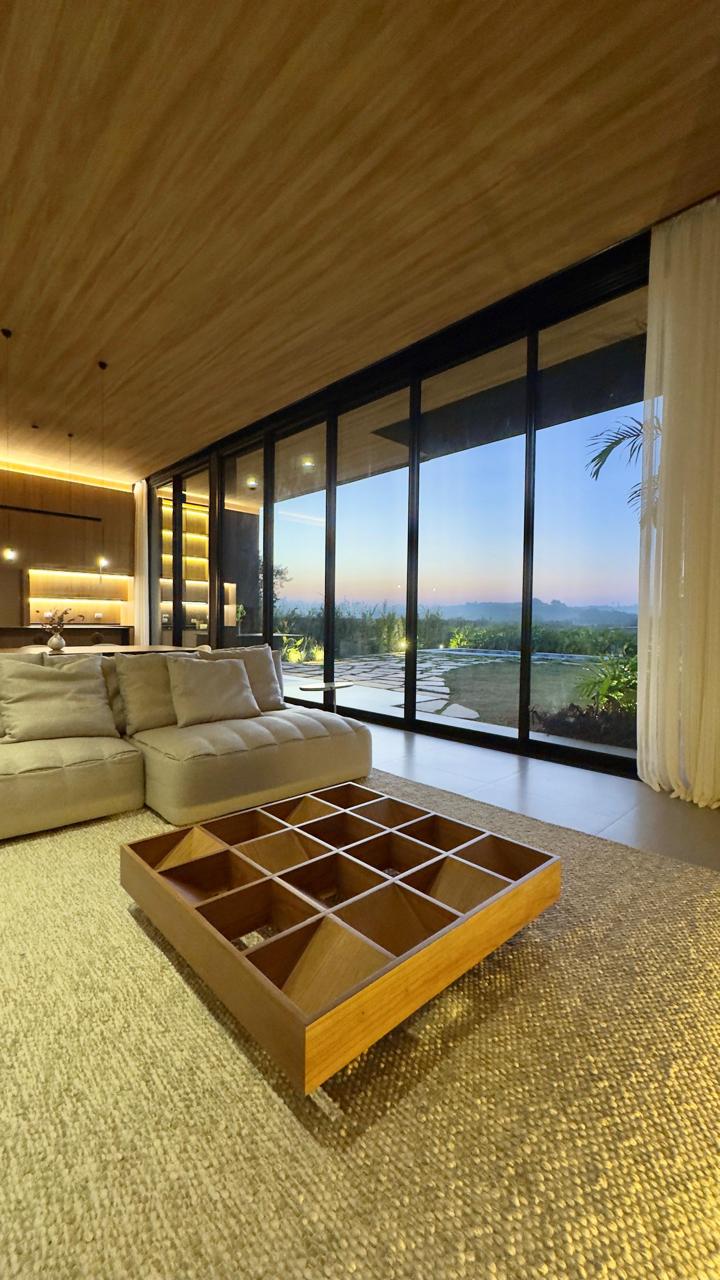 Casa com 3 dormit&oacute;rios &agrave; venda,233 m&sup2; - Condom&iacute;nio Village Ipanema II - Ara&ccedil;oiaba - SP Av: Francisco de Assis Chateaubriand Araçoiaba da Serra - 