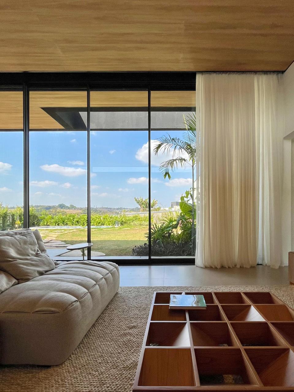 Casa com 3 dormit&oacute;rios &agrave; venda,233 m&sup2; - Condom&iacute;nio Village Ipanema II - Ara&ccedil;oiaba - SP Av: Francisco de Assis Chateaubriand Araçoiaba da Serra - 