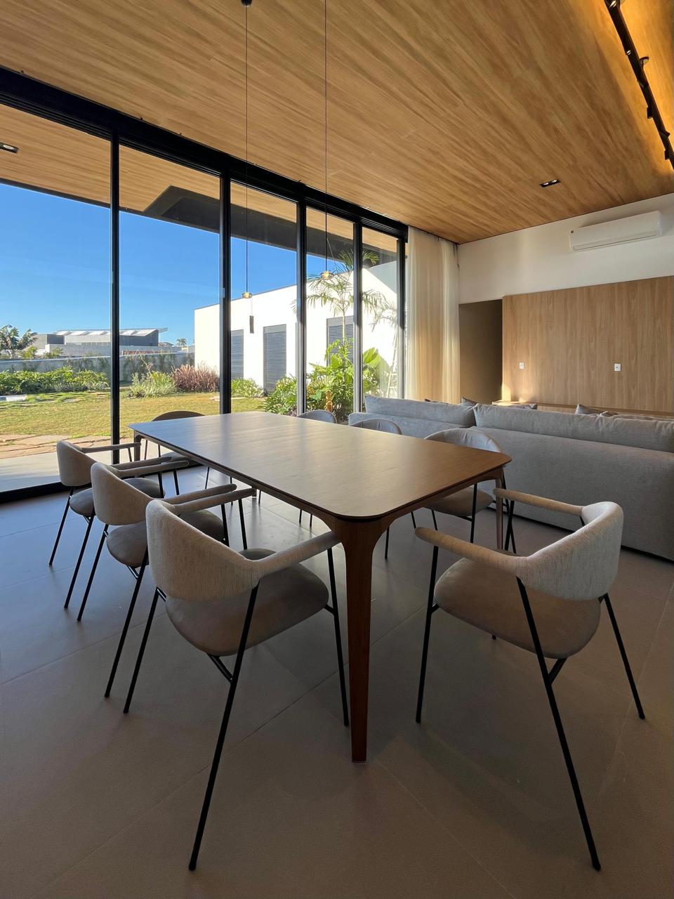 Casa com 3 dormit&oacute;rios &agrave; venda,233 m&sup2; - Condom&iacute;nio Village Ipanema II - Ara&ccedil;oiaba - SP Av: Francisco de Assis Chateaubriand Araçoiaba da Serra - 