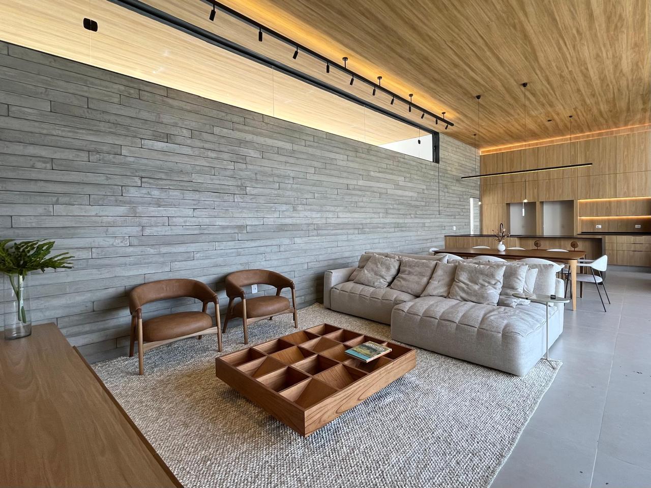 Casa com 3 dormit&oacute;rios &agrave; venda,233 m&sup2; - Condom&iacute;nio Village Ipanema II - Ara&ccedil;oiaba - SP Av: Francisco de Assis Chateaubriand Araçoiaba da Serra - 