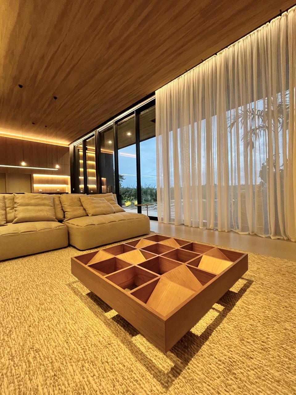 Casa com 3 dormit&oacute;rios &agrave; venda,233 m&sup2; - Condom&iacute;nio Village Ipanema II - Ara&ccedil;oiaba - SP Av: Francisco de Assis Chateaubriand Araçoiaba da Serra - 