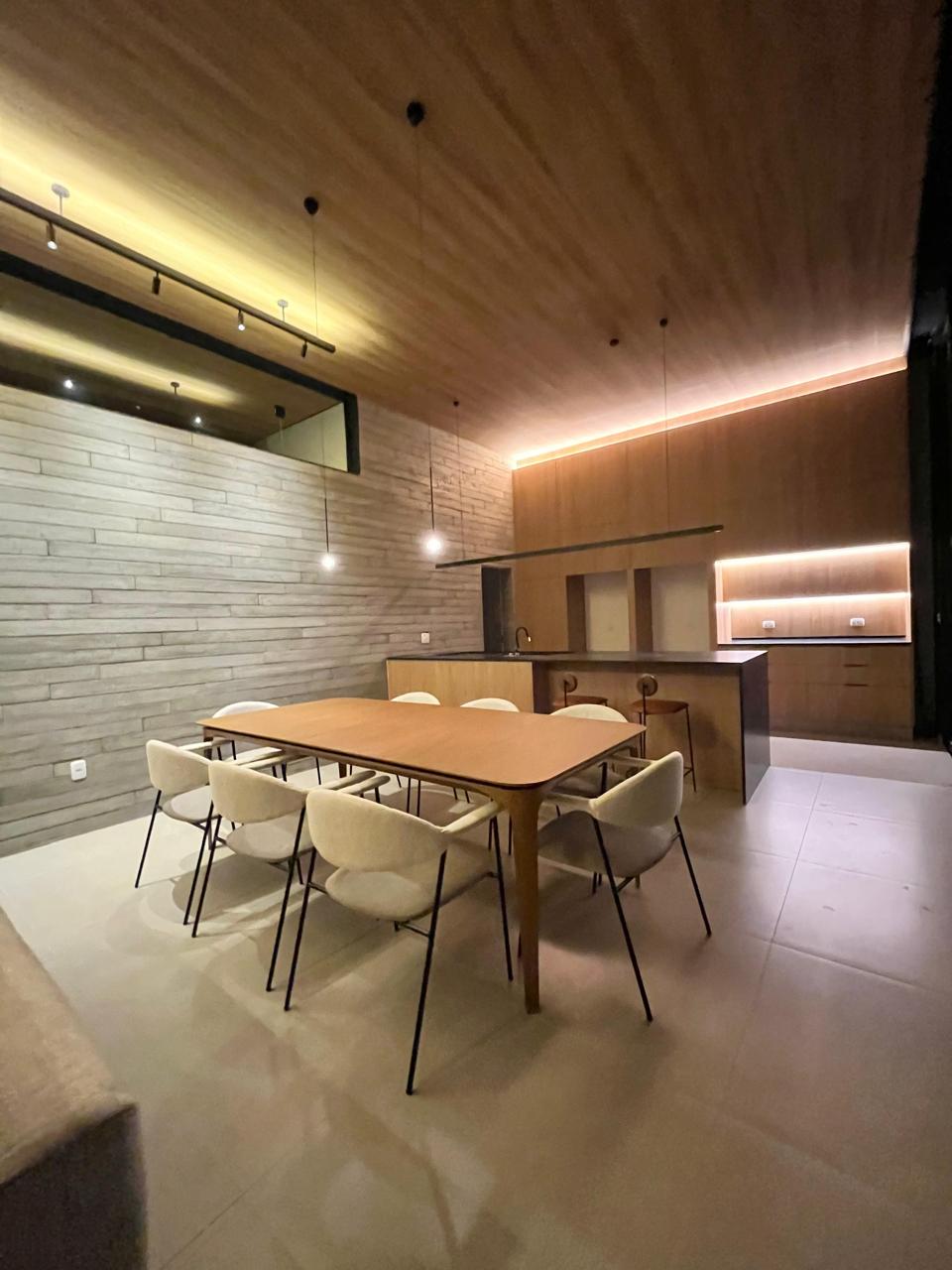 Casa com 3 dormit&oacute;rios &agrave; venda,233 m&sup2; - Condom&iacute;nio Village Ipanema II - Ara&ccedil;oiaba - SP Av: Francisco de Assis Chateaubriand Araçoiaba da Serra - 