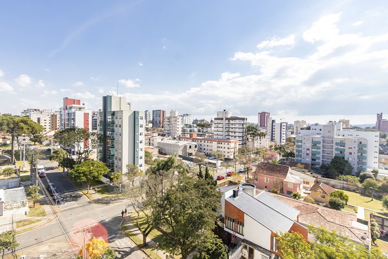 COBERTURA SEMI MOBILIADA - 3 SUÍTES - 2 VAGAS - UMA LINDA VISTA! Rua Costa Rica Curitiba - 