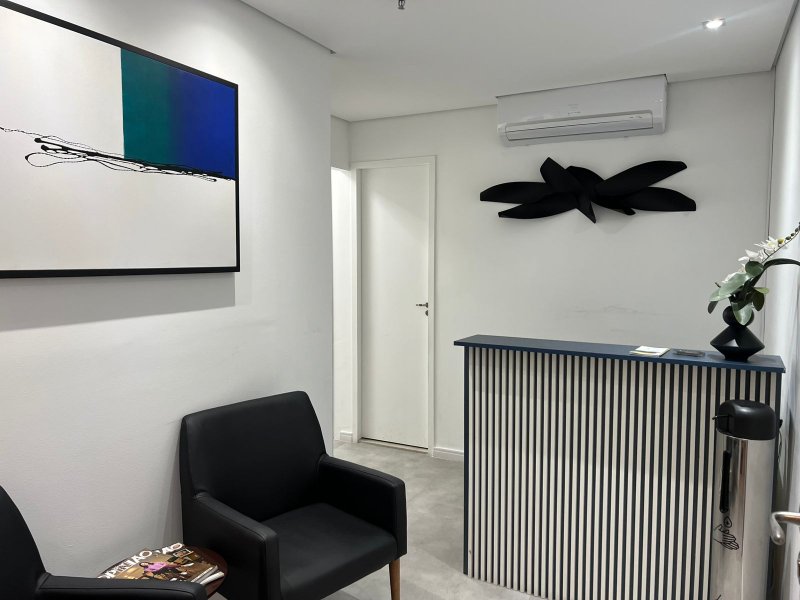 Sala Comercial Mobiliada com Vista Panorâmica no Helbor Concept - Mogi das Cruzes - 