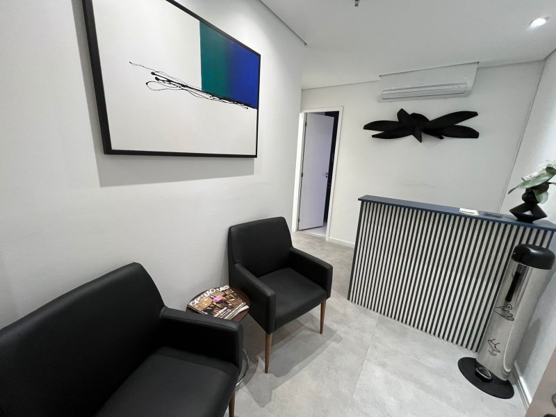 Sala Comercial Mobiliada com Vista Panorâmica no Helbor Concept - Mogi das Cruzes - 