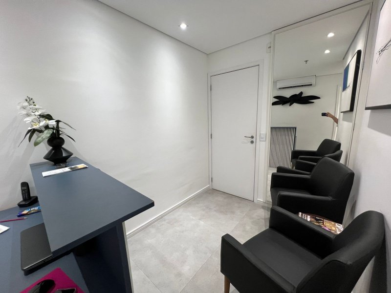 Sala Comercial Mobiliada com Vista Panorâmica no Helbor Concept - Mogi das Cruzes - 