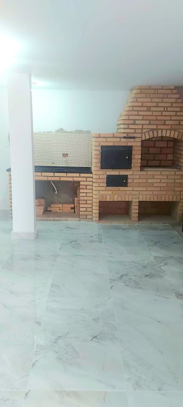 Linda Casa com uma Suíte Térrea - Santana de Parnaíba - 